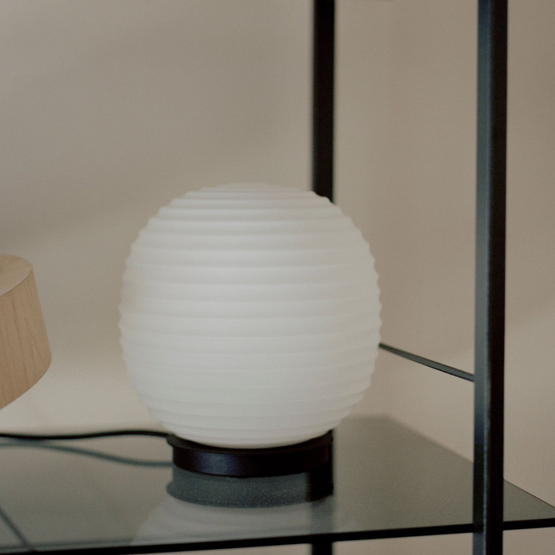 Lantern Globe | Table Lamp