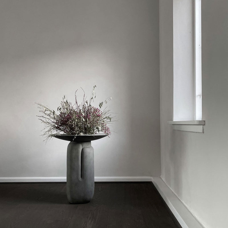 Bourgeon Vase | Dark Grey